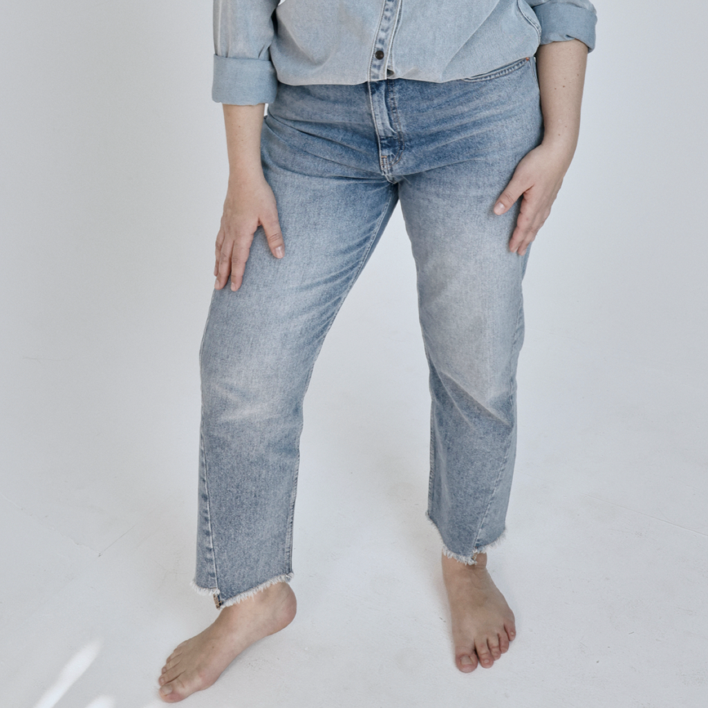 THE TWISTED SEAM DENIM