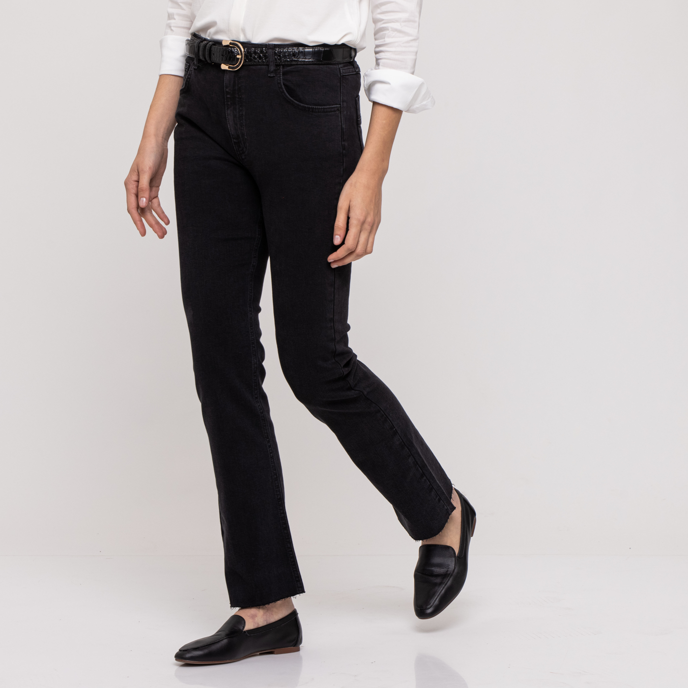 THE SUPER STRETCH DENIM