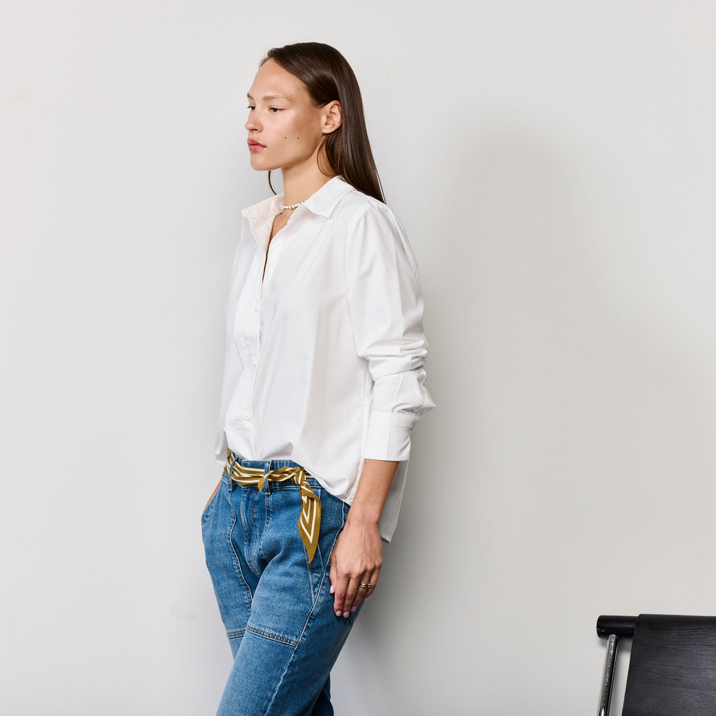 THE BASIC BUTTON UP SHIRT