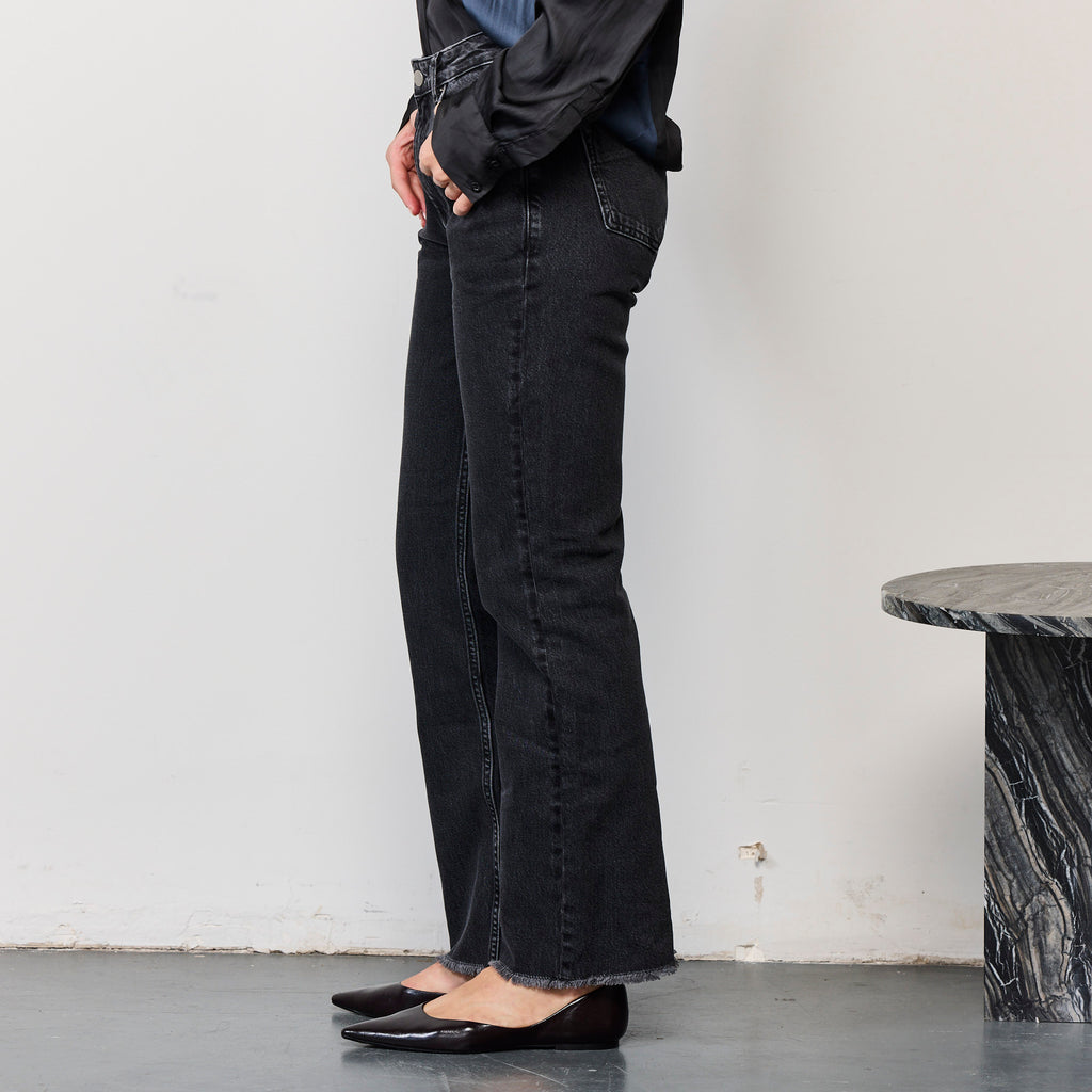 THE CROP HIGH WAIST DENIM