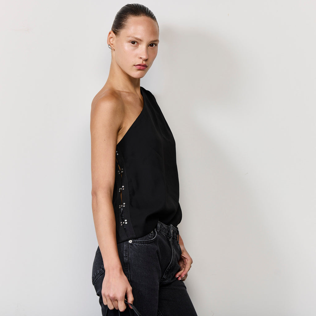 1 SHOULDER HOOKS TOP