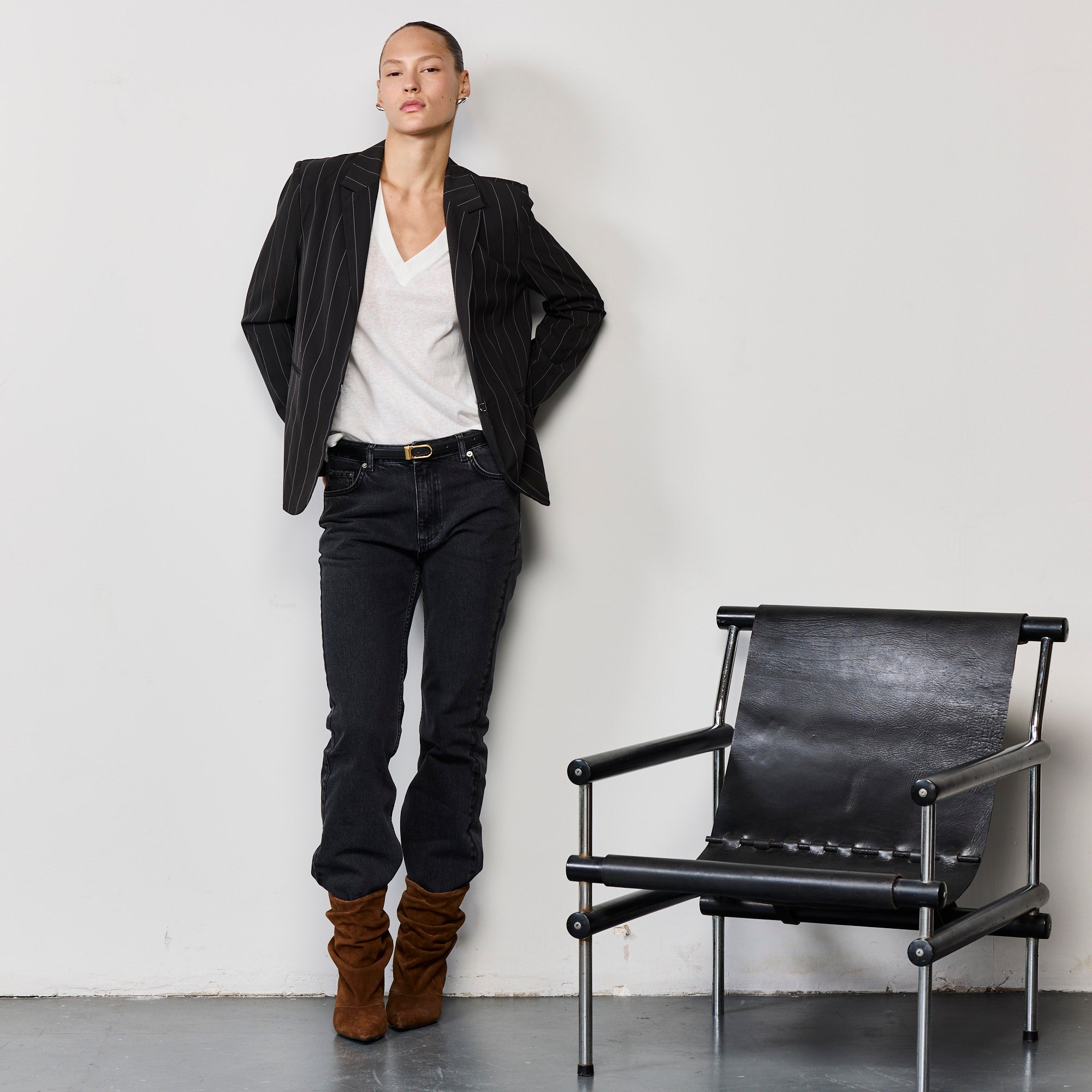 PINSTRIPE COOL FIT BLAZER