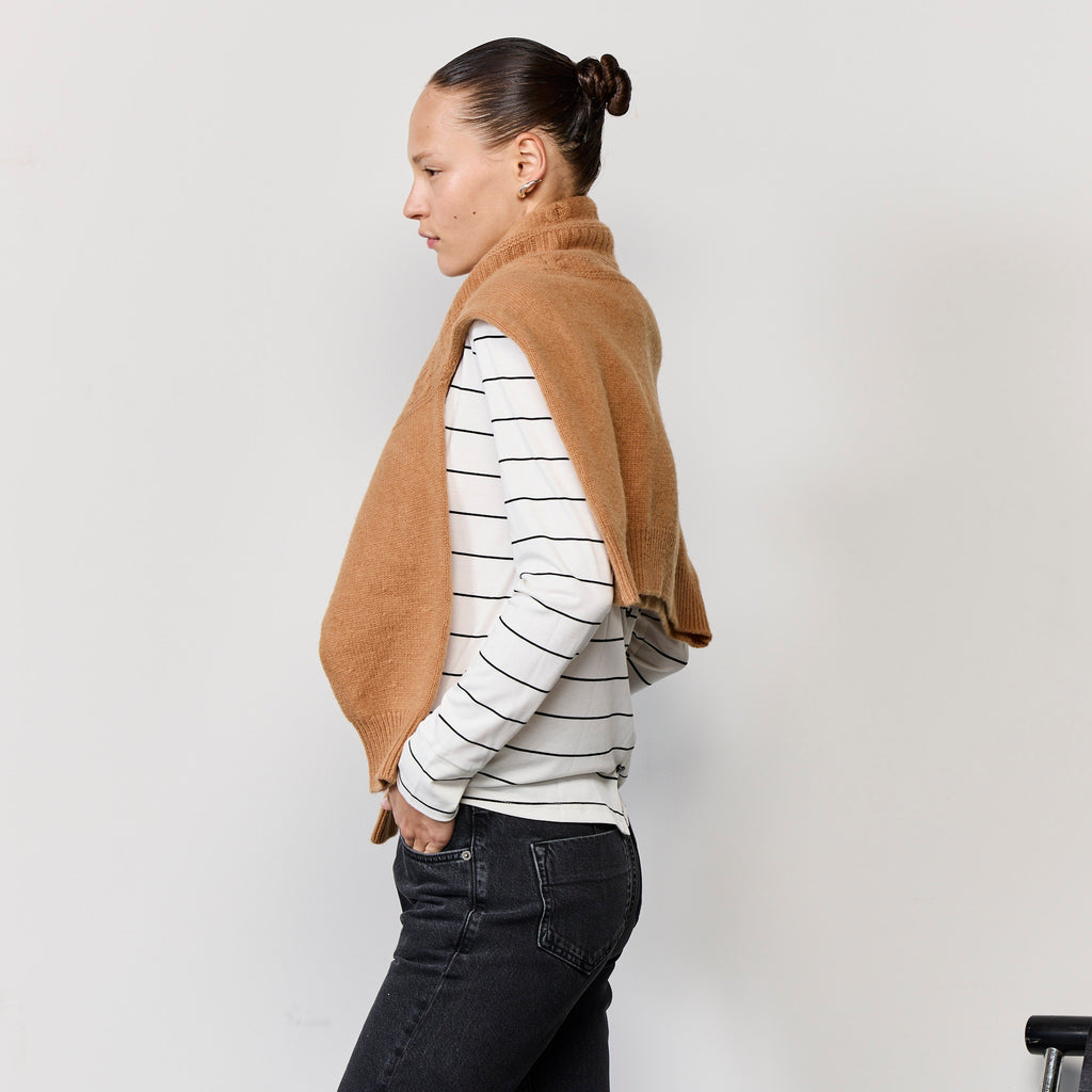 BACK BUTTONS STRIPES TOP