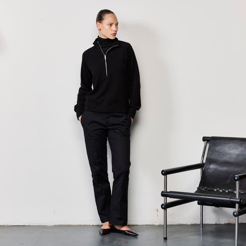 THE COZY ZIPPER KNIT