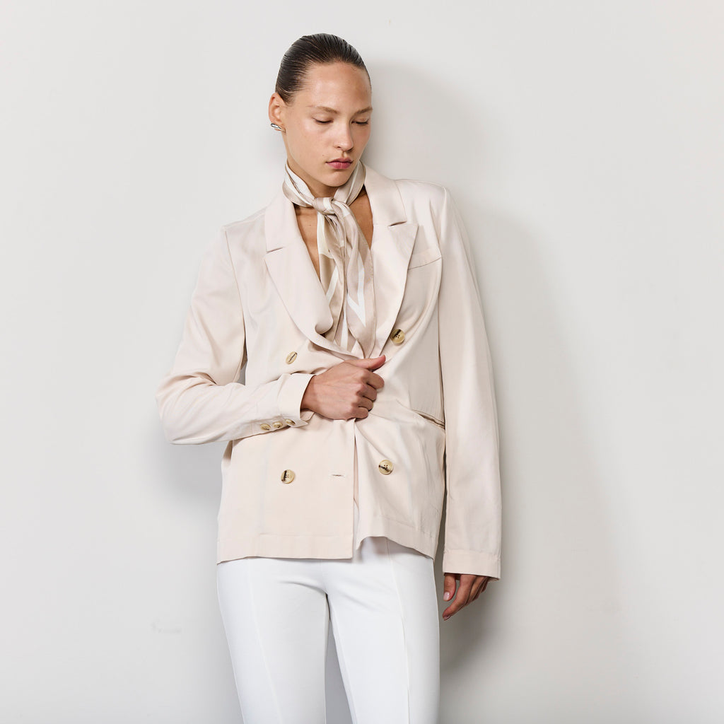 LIGHT DOUBLE BREASTED BLAZER