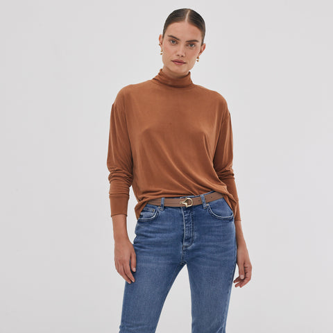 SOFT HIGH NECK TOP