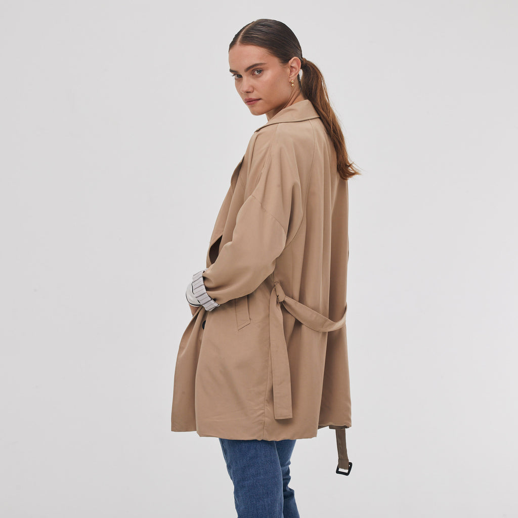 THE SOFT TRENCH