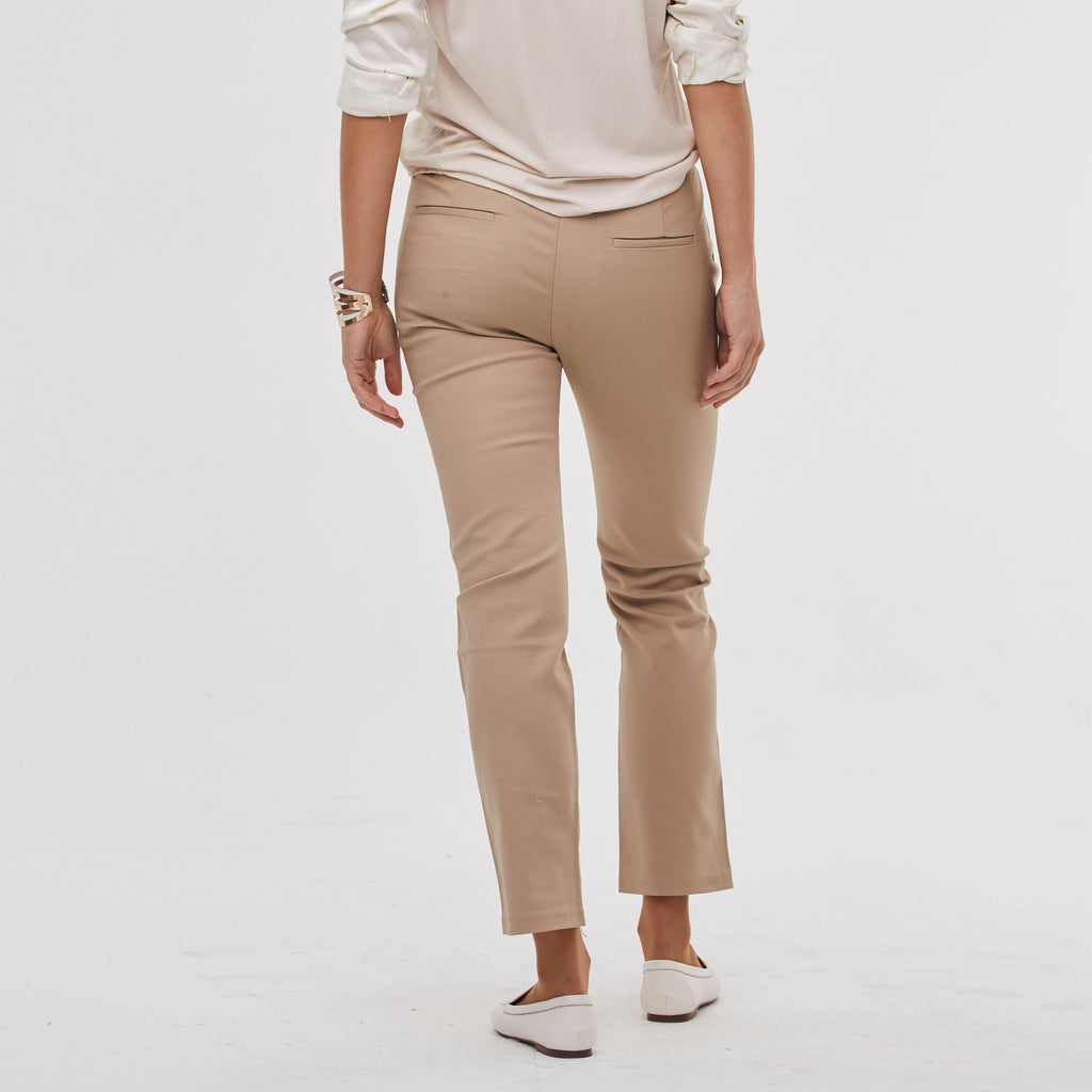 THE CLASSIC PANTS STRAIGHT LEG