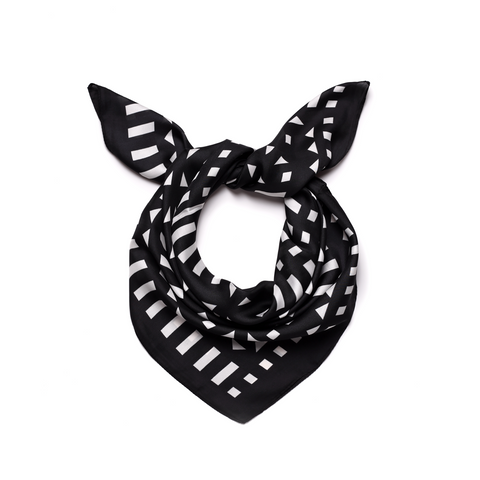 CLASSIC SQUARES  SCARF