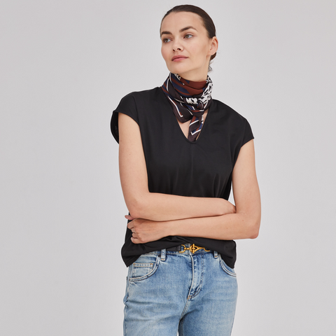 THE BASIC ESSENTIAL T-SHIRT