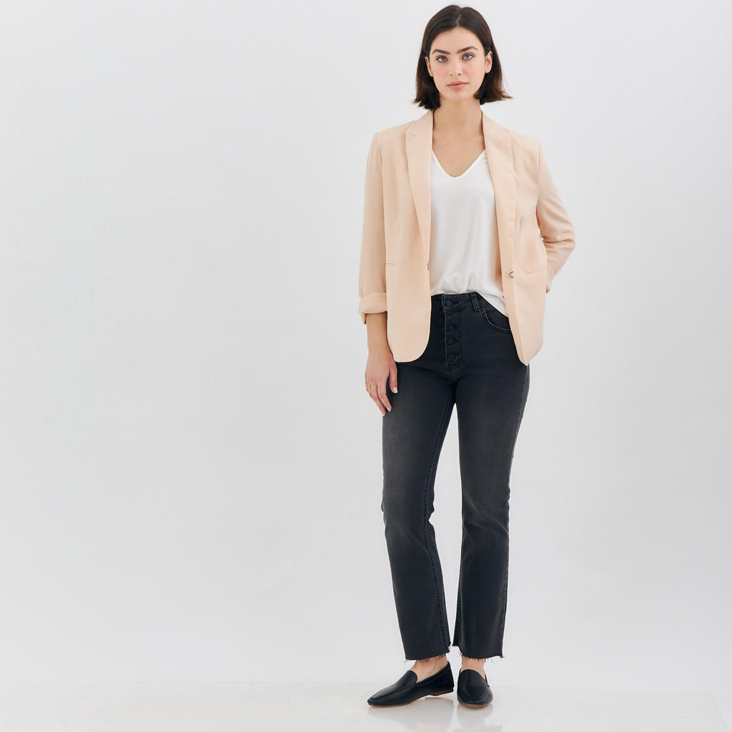 THE COOL FIT BLAZER