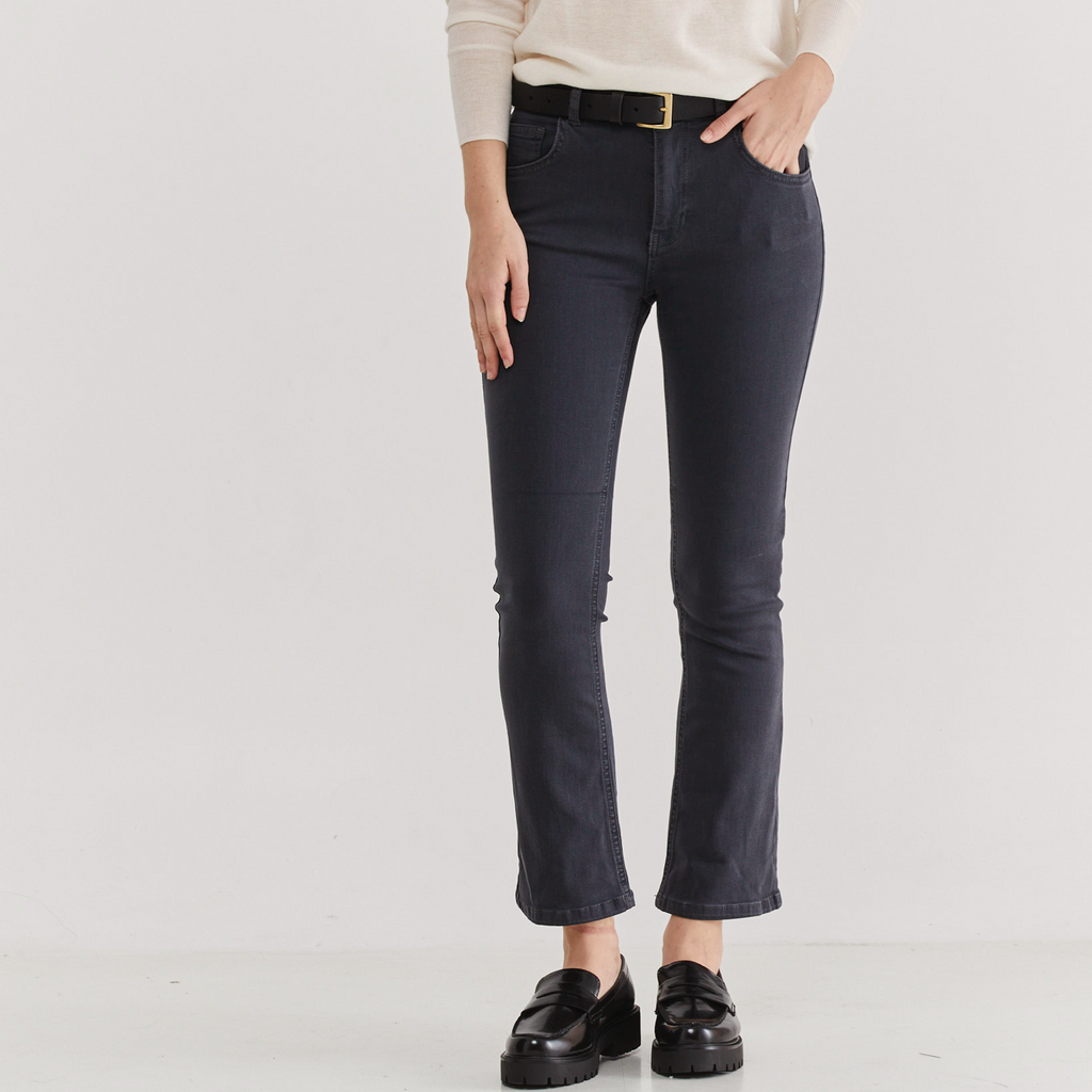 THE SUPER STRETCH DENIM