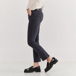 THE SUPER STRETCH DENIM