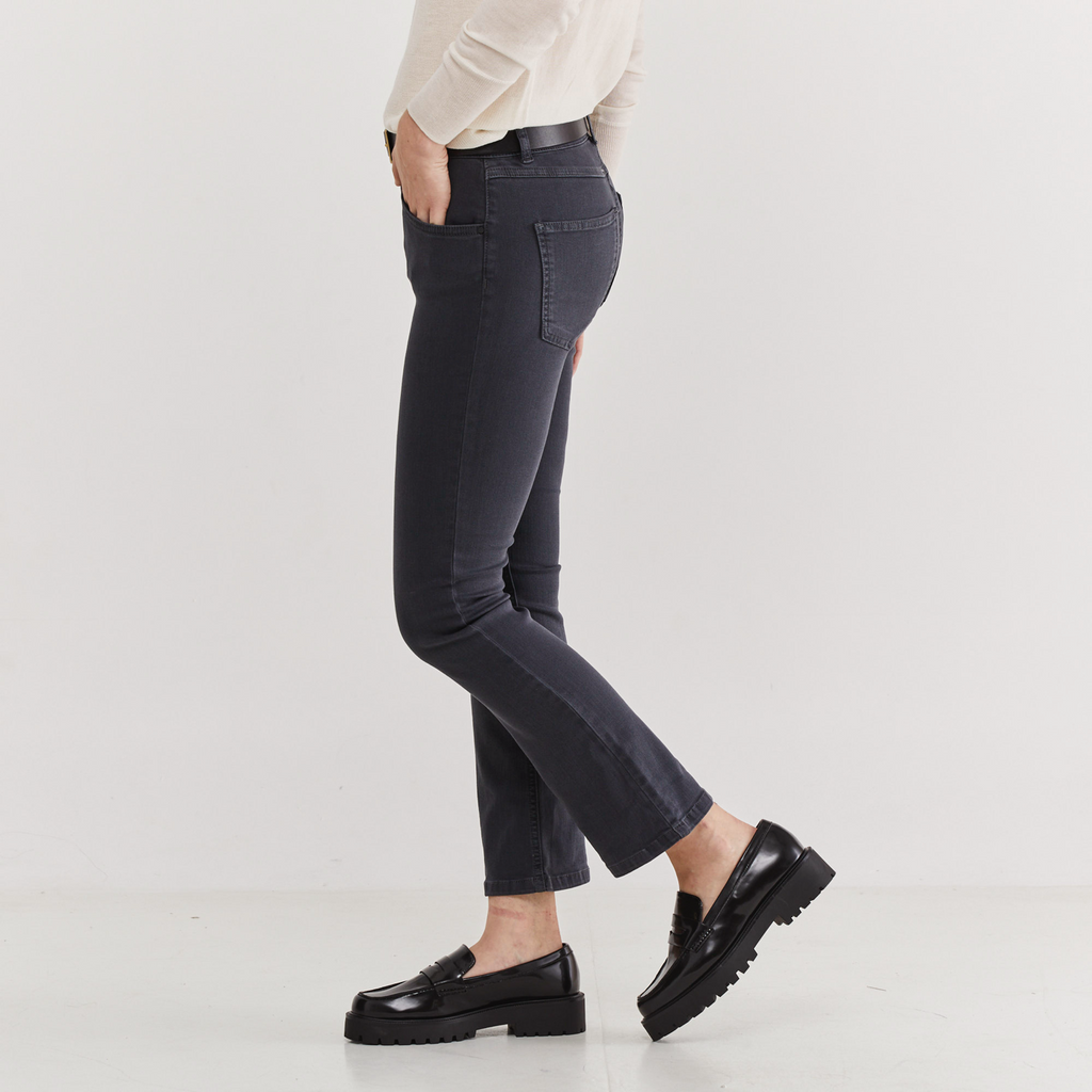 THE SUPER STRETCH DENIM