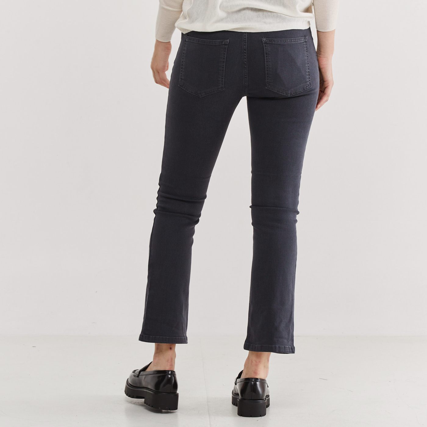 THE SUPER STRETCH DENIM