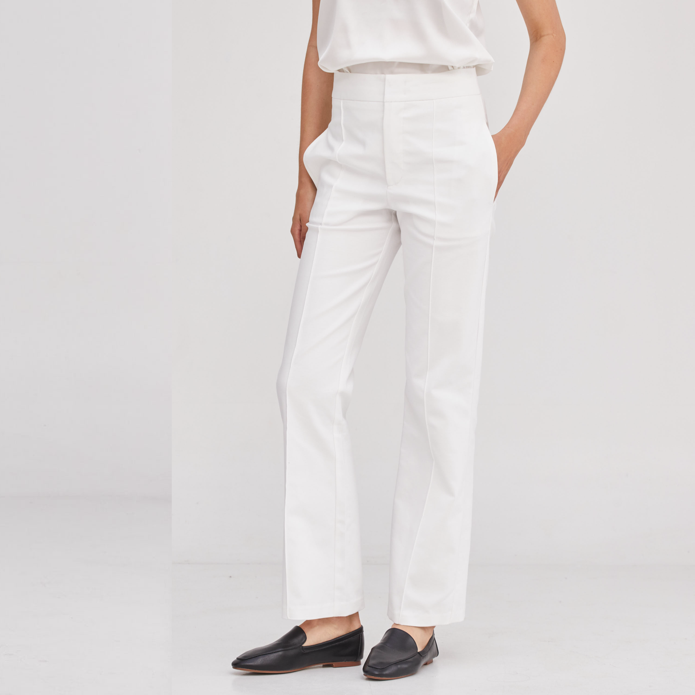 THE DAY & NIGHT PANTS