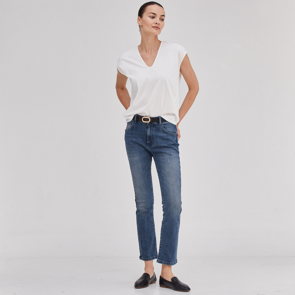 THE BASIC ESSENTIAL T-SHIRT